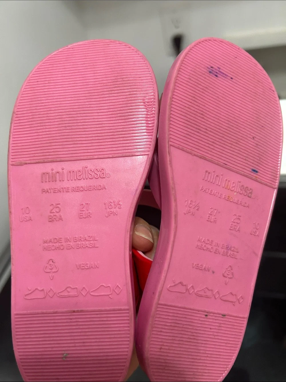 Toddler girls size 10 jelly sandals Velcro strap mini Melissa